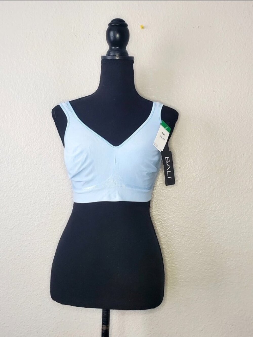 NWT Bali Womens Light Blue Sports Bra Size: Large